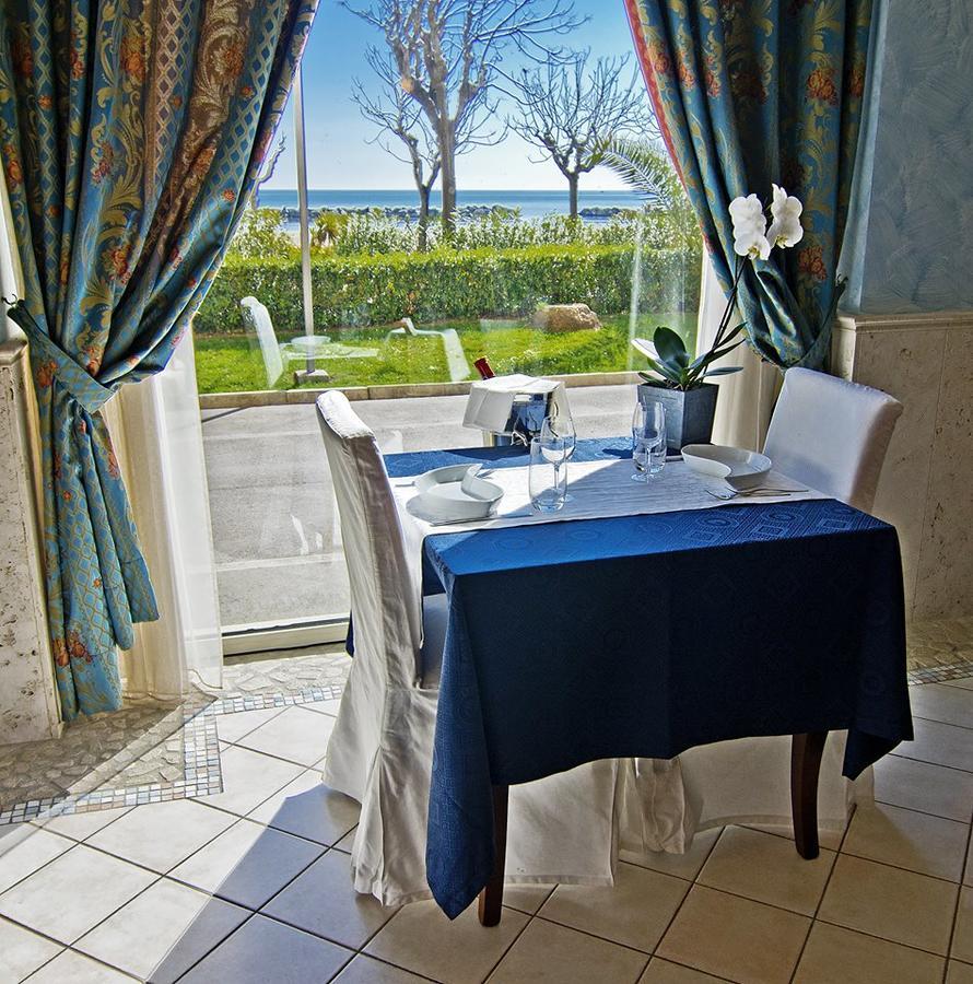 Hotel Capital Купра-Мариттима Экстерьер фото